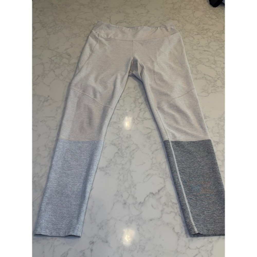 Outdoor Voices Size Medium 7/8 Dipped Legging Oatmeal Dove Ash Leggings - Picture 2 of 6